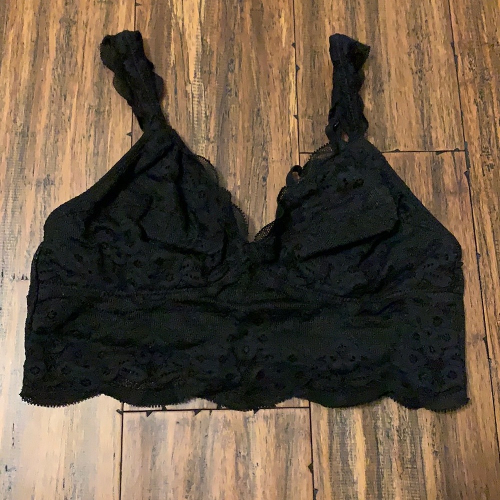 black brallette